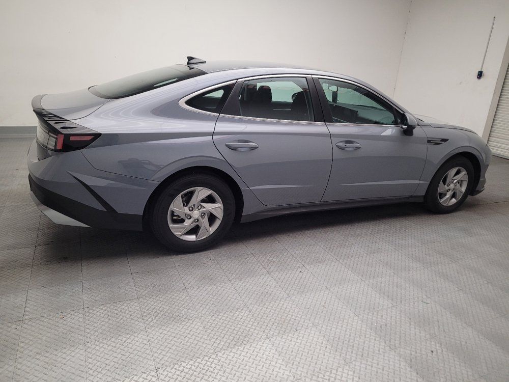 Used 2025 Hyundai Sonata SE FWD image 10