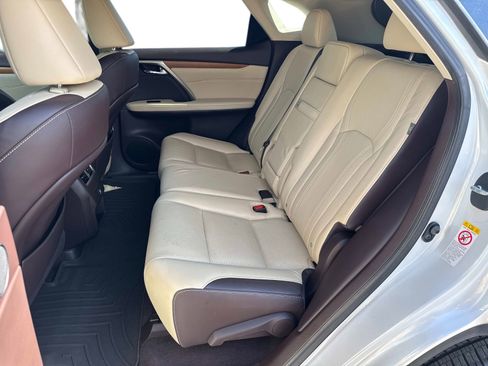 Used 2019 Lexus RX 350 w/ Premium Package image 14