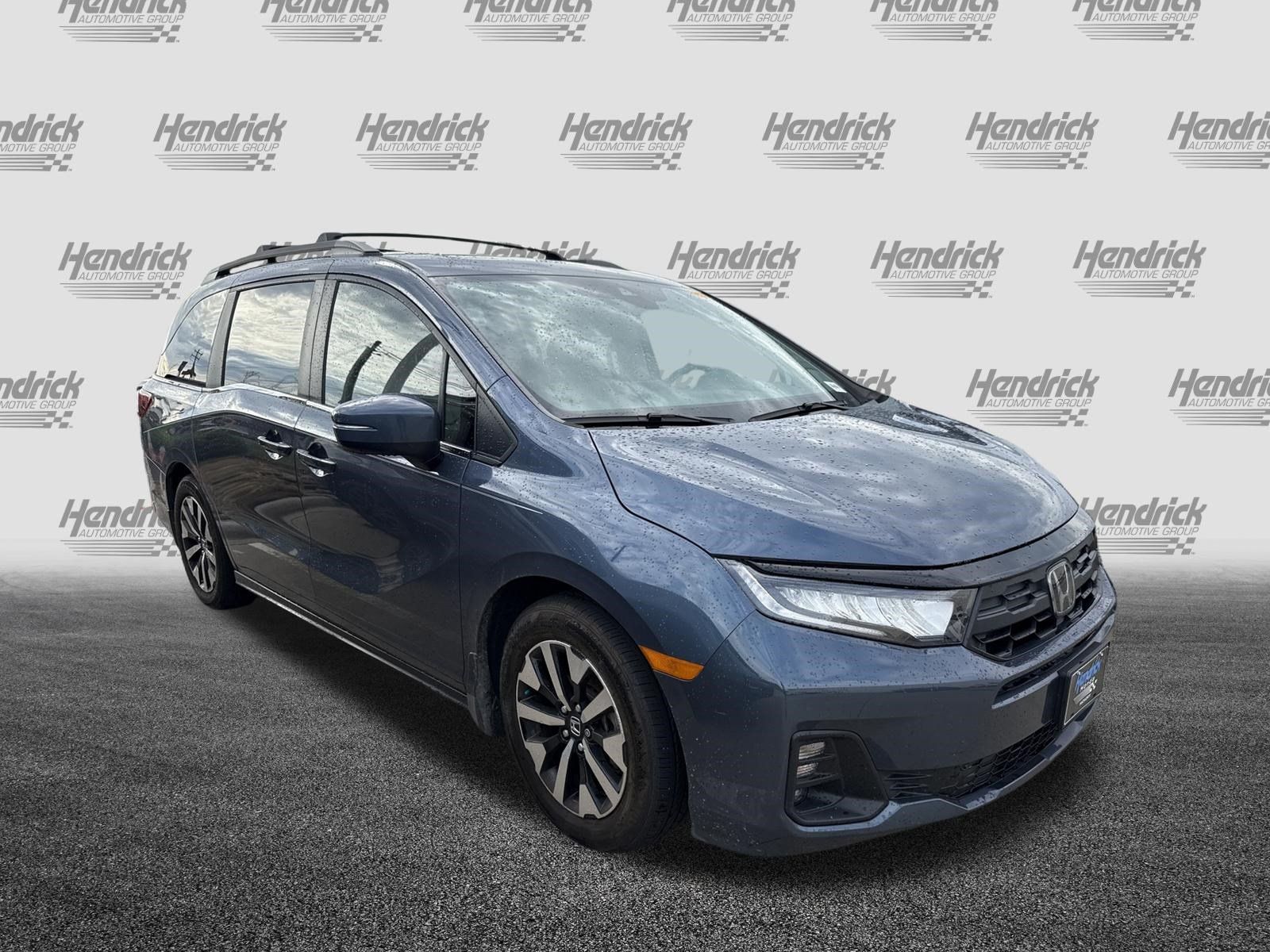 Used 2025 Honda Odyssey EX-L image 2