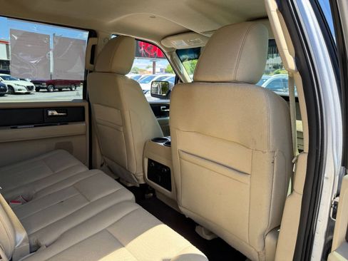 Used 2016 Ford Expedition XL AWD/4WD image 24
