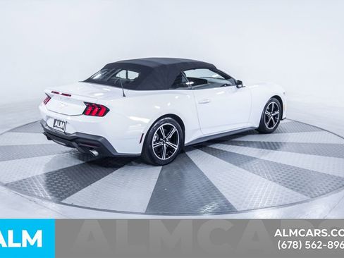 Used 2025 Ford Mustang Premium RWD image 20