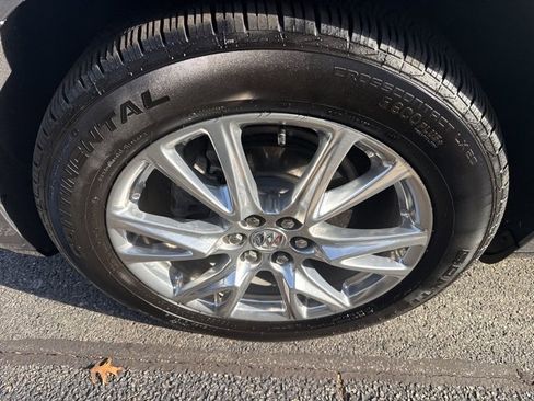 Used 2023 Buick Enclave Premium w/ Experience Buick Package image 5