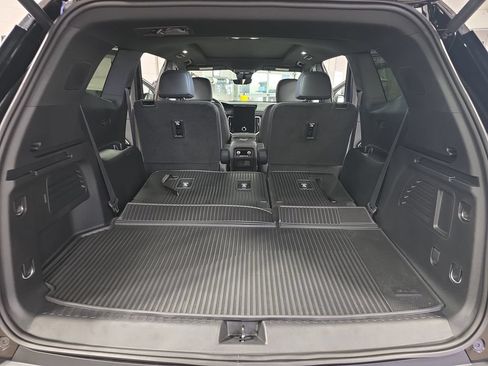 New 2026 GMC Acadia Elevation w/ Elevation Premium Package AWD/4WD image 14