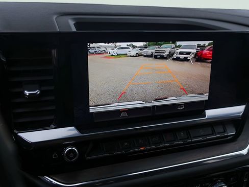 Used 2023 GMC Sierra 1500 SLT AWD/4WD image 20