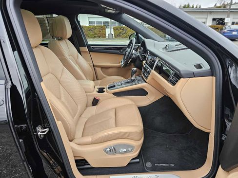 Used 2019 Porsche Macan S image 11