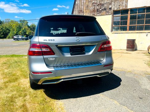 Used 2015 Mercedes-Benz ML 350 4MATIC 4dr ML 350 w/ Premium 1 Package image 6
