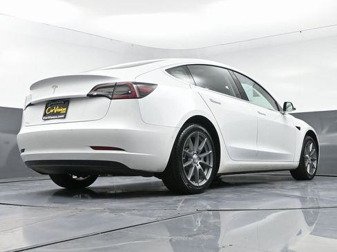 Used 2018 Tesla Model 3 Long Range image 55