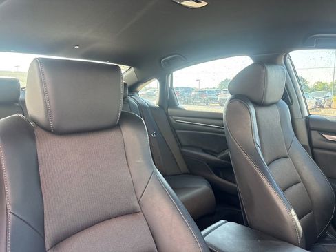 Used 2021 Honda Accord Sport image 18