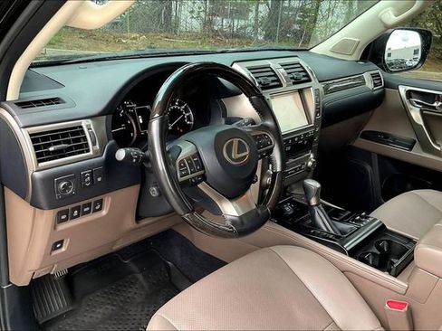 Certified 2021 Lexus GX 460 Premium w/ Premium Package AWD/4WD image 17