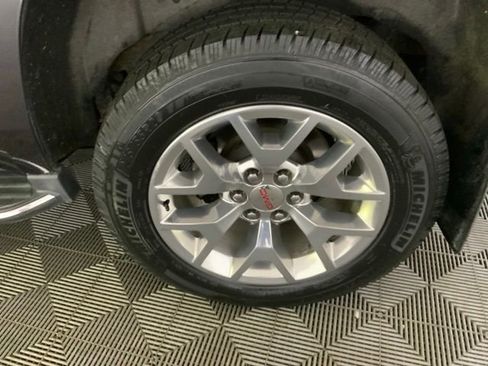 Used 2016 GMC Yukon SLT w/ Open Road Package AWD/4WD image 11