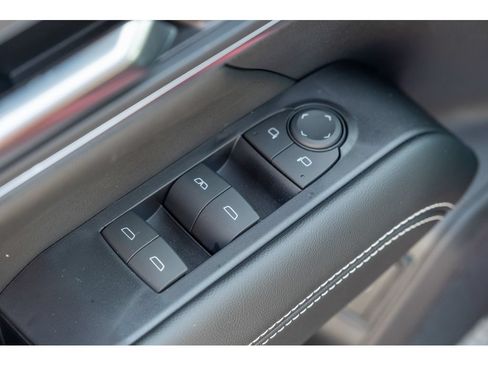 New 2027 GMC Terrain Elevation w/ Elevation Premium Package FWD image 14