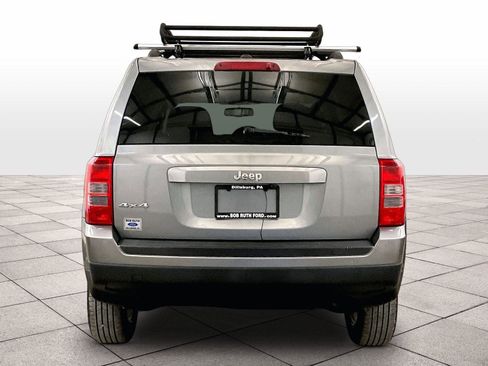 Used 2014 Jeep Patriot Sport w/ Power Value Group image 4