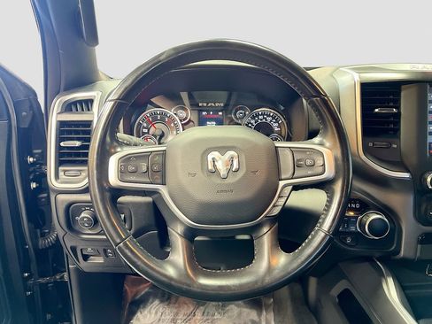 Used 2021 RAM 1500 Big Horn AWD/4WD image 11