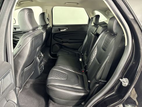 Used 2024 Ford Edge Titanium image 22