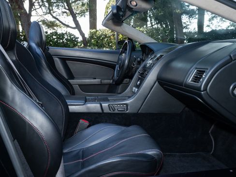 Used 2007 Aston Martin V8 Vantage Roadster image 18