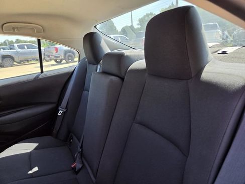 Used 2022 Toyota Corolla LE w/ LE Convenience Package FWD image 30