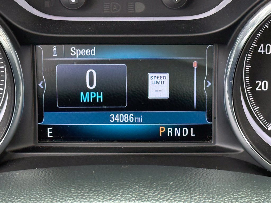 Used 2020 Buick Envision Essence FWD image 17