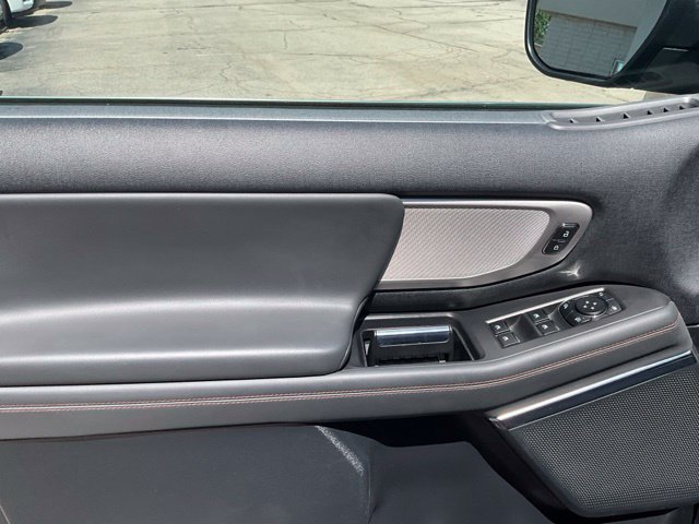 Used 2025 Ford Expedition Active AWD/4WD image 11