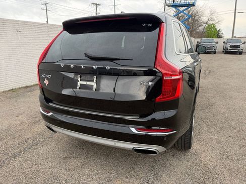Used 2016 Volvo XC90 T6 Inscription w/ Vision Package image 6