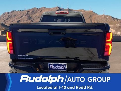 Used 2025 Chevrolet Colorado Z71 image 3