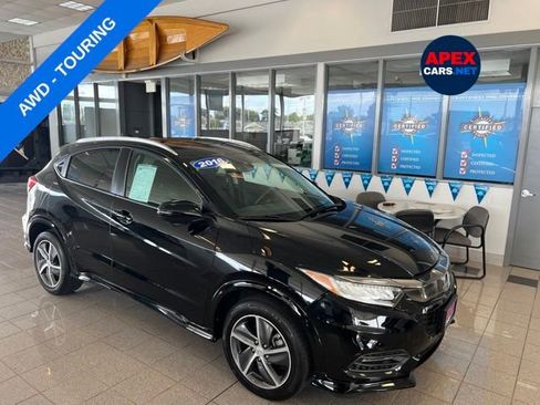 Used 2019 Honda HR-V Touring image 1