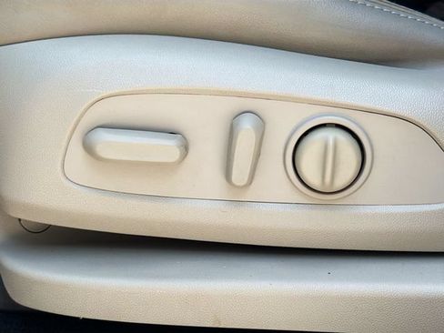 Used 2018 Buick Enclave Premium w/ Trailering Package FWD image 27
