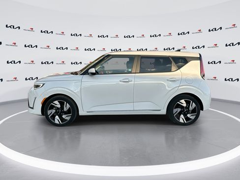 Used 2023 Kia Soul GT-Line w/ GT-Line Technology Package image 5