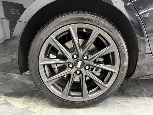 Used 2024 Cadillac CT4 V w/ Navigation Package image 33