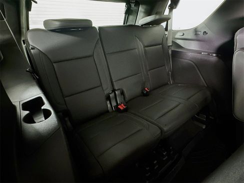 Used 2022 Chevrolet Tahoe Z71 w/ Z71 Off-Road Package image 14