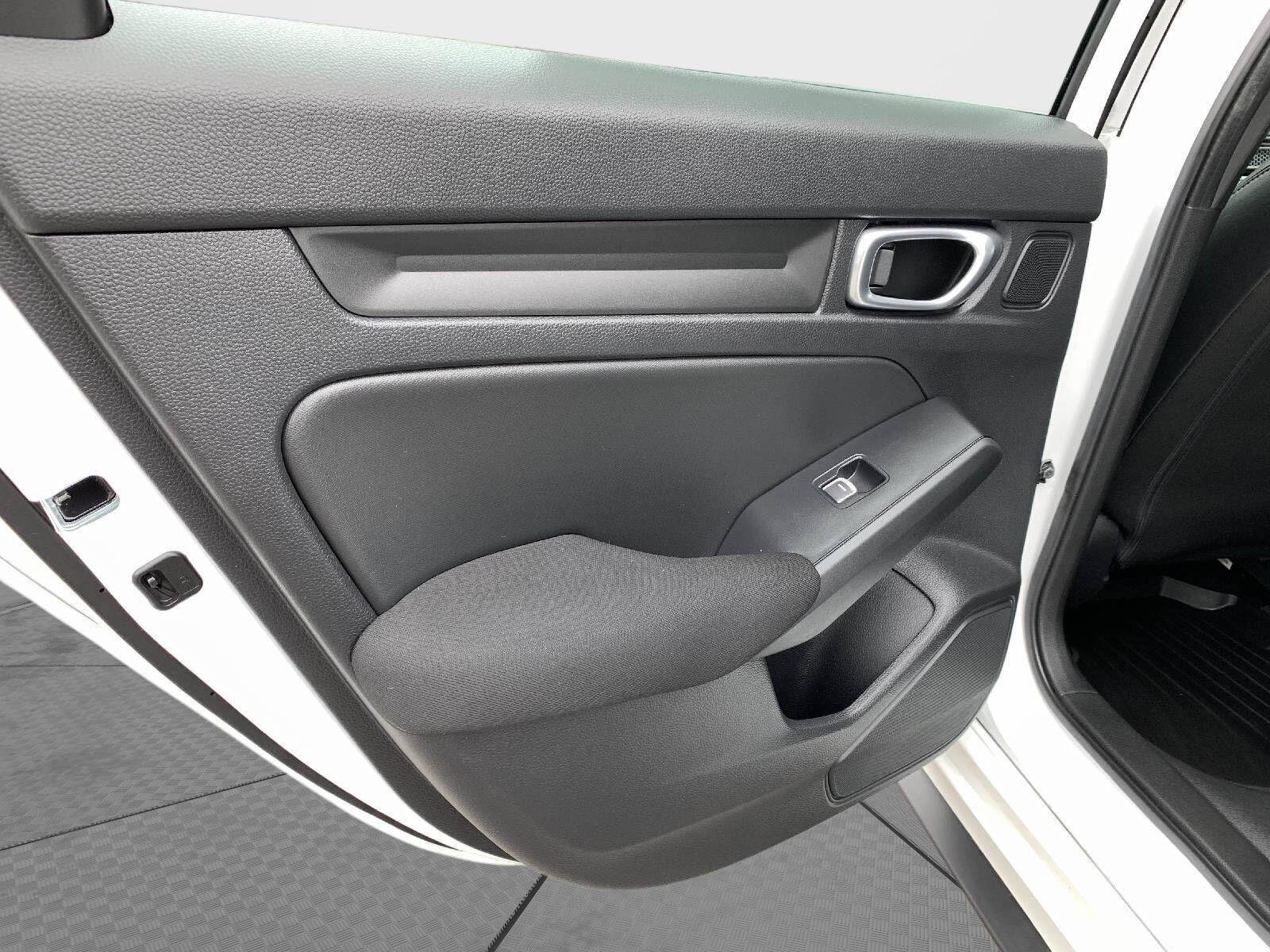 Certified 2024 Honda Civic Sport image 31