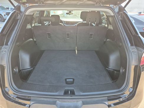 Used 2021 Chevrolet Blazer LT FWD image 22