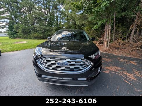 Used 2024 Ford Edge Titanium AWD/4WD image 8