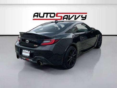 Used 2025 Toyota GR86 Premium RWD image 7