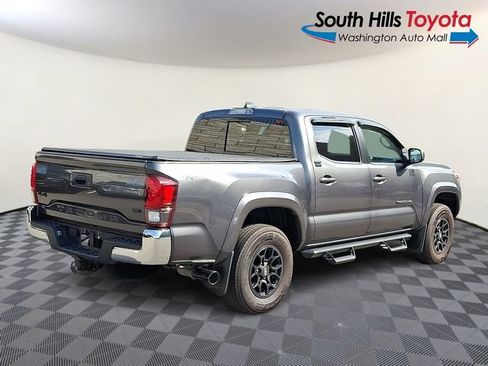 Used 2021 Toyota Tacoma SR5 AWD/4WD image 6