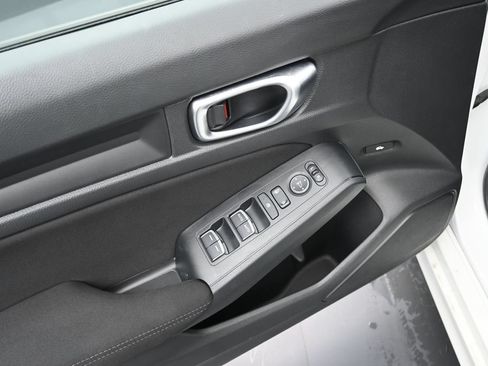 Used 2023 Honda Civic LX image 19