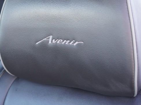 Used 2023 Buick Enclave Avenir w/ Avenir Technology Package image 16