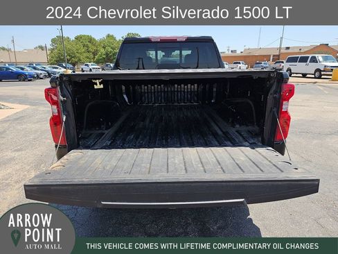 Used 2024 Chevrolet Silverado 1500 LT w/ Z71 Off-Road Package AWD/4WD image 17