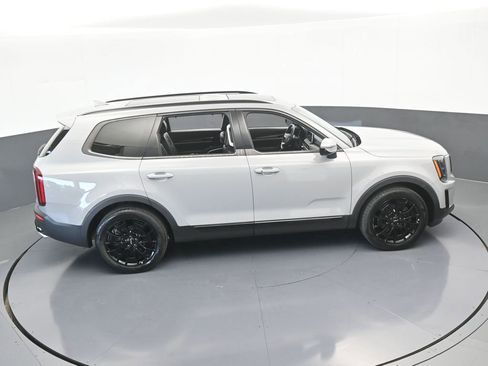 Used 2022 Kia Telluride SX w/ SX Prestige Package image 61