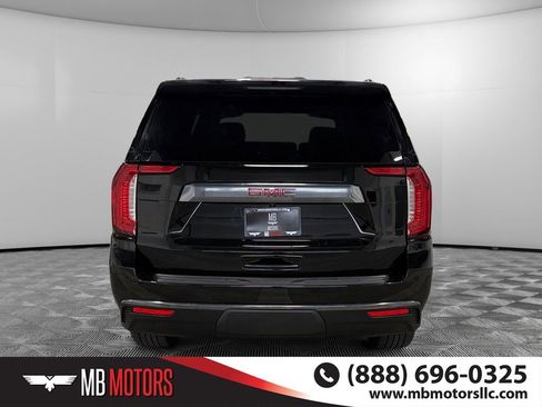Used 2023 GMC Yukon XL AT4 w/ Max Trailering Package image 4