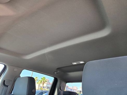 Used 2020 GMC Sierra 1500 Elevation w/ Elevation Value Package AWD/4WD image 11