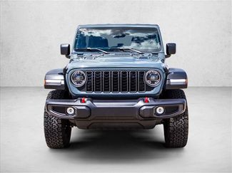 Used 2026 Jeep Wrangler Unlimited Rubicon AWD/4WD video 2