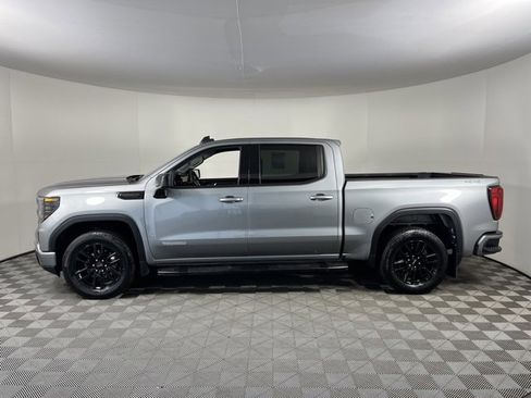 Used 2024 GMC Sierra 1500 Elevation w/ LPO, Elevation Black Package image 4