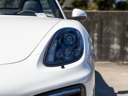 Certified 2015 Porsche Boxster GTS RWD image 18