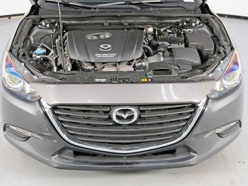 Used 2018 MAZDA MAZDA3 Sport w/ Preferred Equipment Package image 7