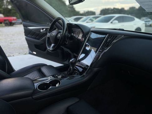 Used 2014 INFINITI Q50 AWD w/ Deluxe Touring Package image 29