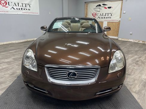 Used 2006 Lexus SC 430 Convertible RWD image 2