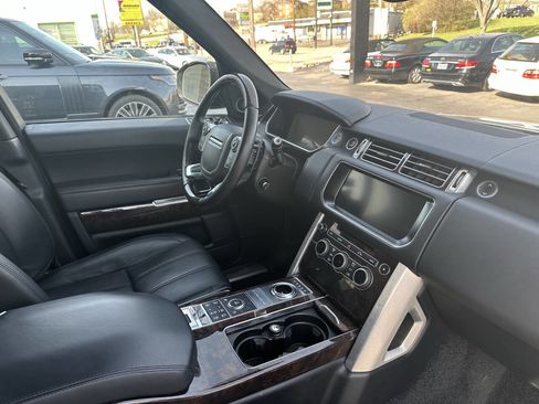 Used 2017 Land Rover Range Rover HSE AWD/4WD image 26