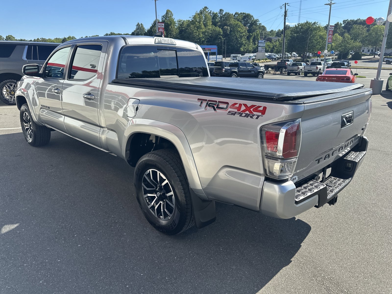 Used 2021 Toyota Tacoma TRD Sport AWD/4WD image 6