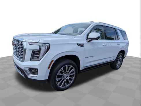 New 2026 GMC Yukon Denali w/ Denali Reserve Package AWD/4WD image 8
