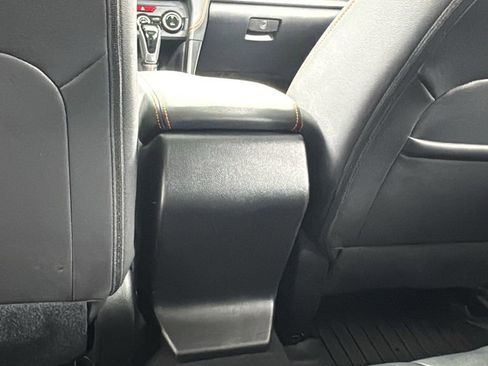 Used 2023 Subaru Crosstrek 2.5i Limited w/ Moonroof Package image 37